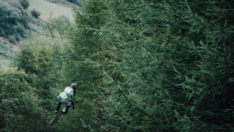 Why Does A 99Exch Suspended Id Message Appear?